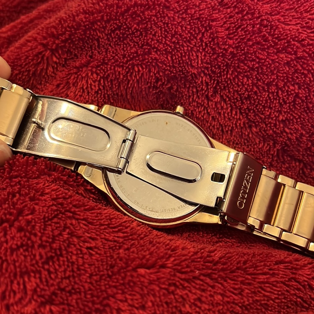 Citizen eco-drive watch - Picture 3 of 4